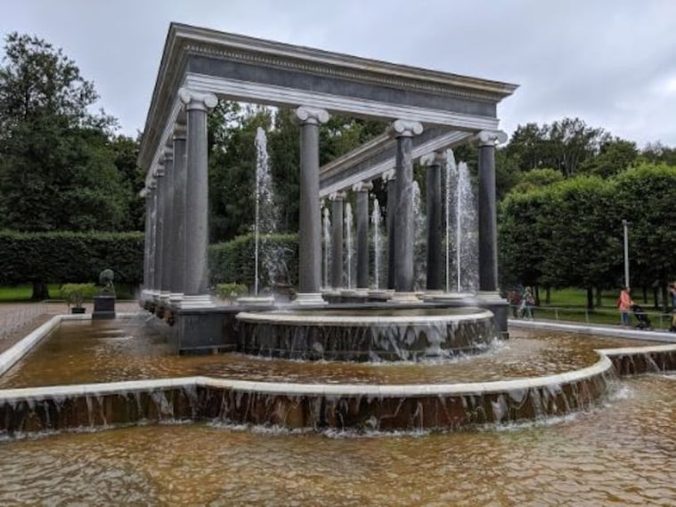 Grand Peterhof Palace-3